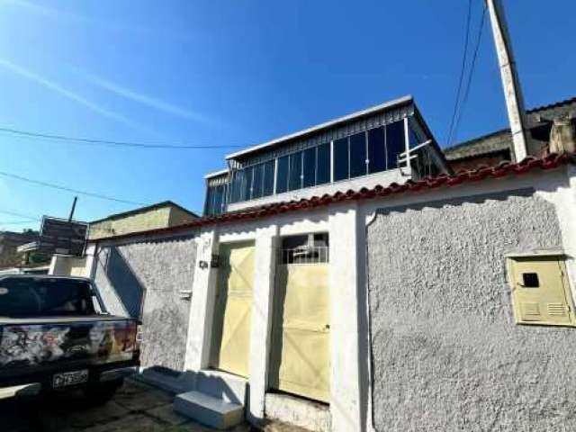 Casa com 6 quartos à venda na Rua Menezes Prado, Irajá, Rio de Janeiro, 240 m2 por R$ 680.000