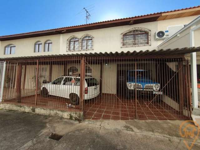 Sobrado com 3 quartos  à venda, 93.00 m2 por R$580000.00  - Boqueirao - Curitiba/PR