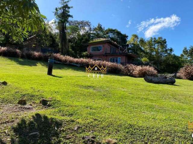 Sítio em Nova Petrópolis: Chácara à venda na Zona Rural - 300m² de construção