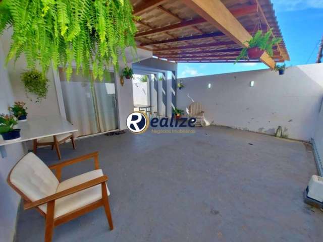 Casa composta por 2 suítes com 180m² de terreno e excelente acabamento á venda no bairro Santa Monica , Guarapari-ES - Realize Negócios Imobiliários.