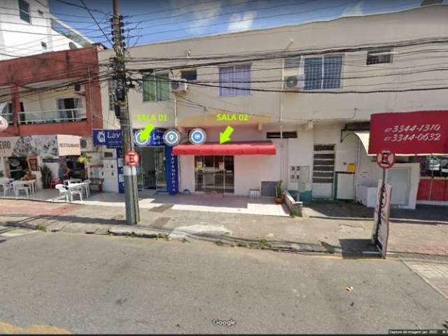 Sala comercial à venda no bairro Nações em Balneário Camboriú/SC