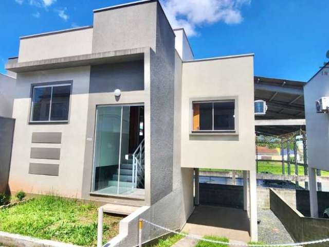 Casa com 3 dormitórios à venda no bairro Vila Germer em Timbó/SC