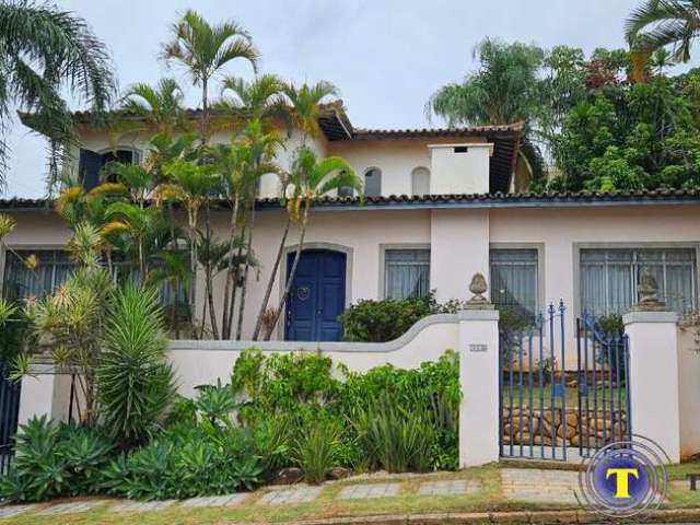 Casa colonial em condomínio: 5 quartos, 3 suítes, 3 salas, 6 banheiros, 5 vagas, 552,81m² em Parque Nova Campinas, Campinas-SP.