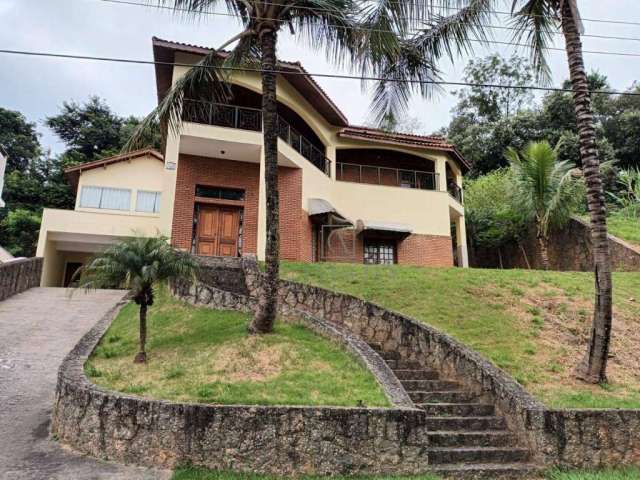 Residência Espaçosa e Elegante no Residencial Tarumã