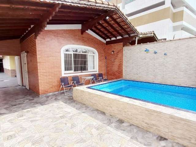 Excelente Casa com Piscina Bairro Caiçara