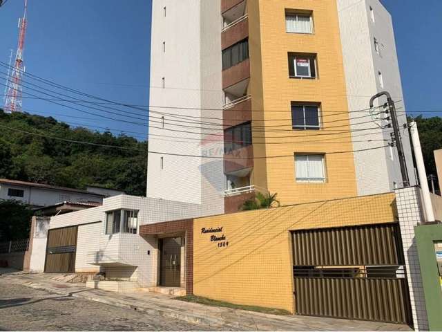 Apartamento 3/4 + Dependência 133m² no Coração de Tirol