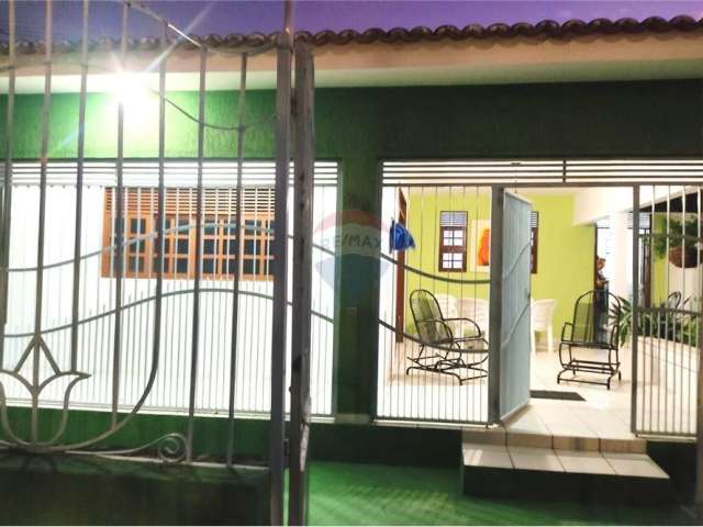 Casa 4/4 Sendo 2 Suites Na Melhor Localização Da Cohabinal