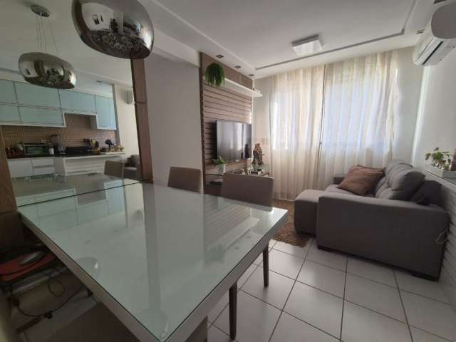 Belissimo Apartamento 2/4 Reformado Projetado No Ecopark Cond Clube