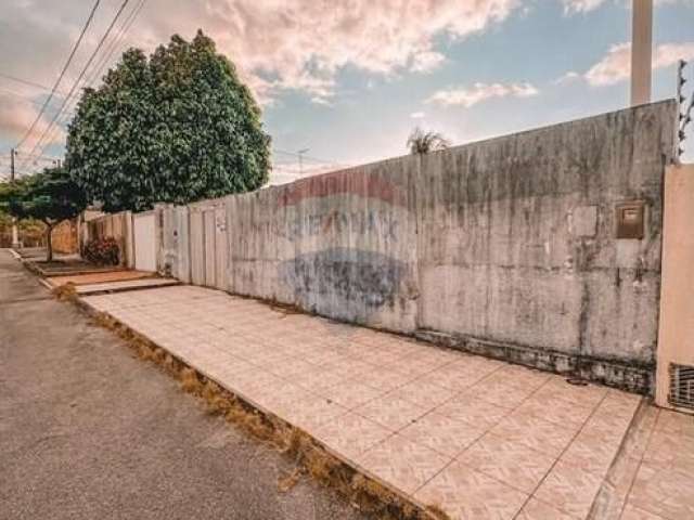 Oferta!! Casa Próximo ao Prolongamento da Prudente - Pitimbú