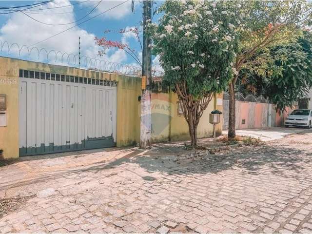 Oferta!! Casa próxima à entrada da UFRN, em Lagoa Nova