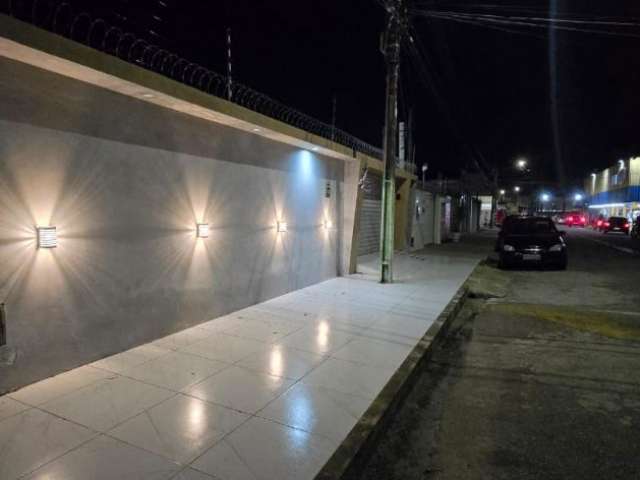 Casa Luxuosa Semi-Mobiliada 04 Suítes 450m² De Terreno No Centro de Parnamirim