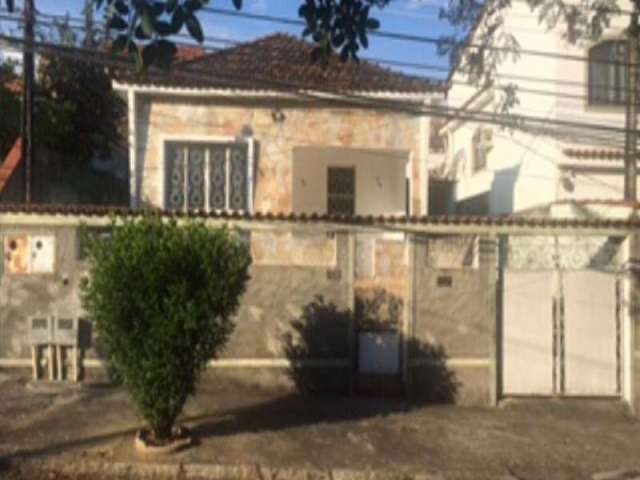 Casa com 3 quartos à venda na Rua Pardal, 262, Campo Grande, Rio de Janeiro por R$ 319.900