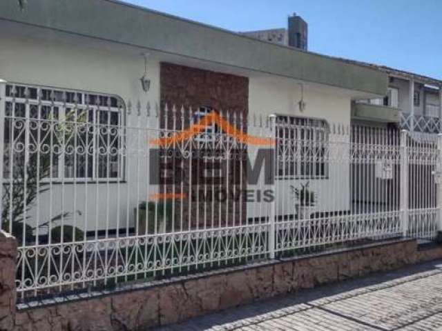 Casa com 3 dormitórios à venda, 252 m² por R$ 1.200.000,00 - Fazenda - Itajaí/SC