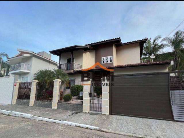 Casa com 4 dormitórios à venda, 329 m² por R$ 2.300.000,00 - Ressacada - Itajaí/SC