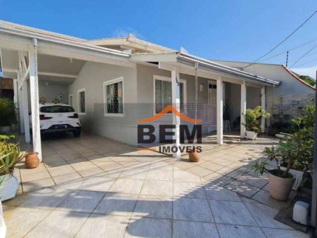 Casa com 3 dormitórios à venda, 195 m² por R$ 1.800.000,00 - Centro - Itajaí/SC