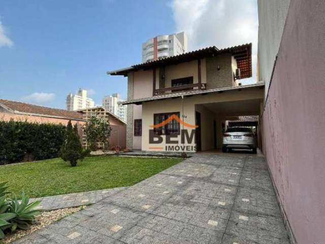 Casa com 4 dormitórios à venda, 162 m² por R$ 1.420.000 - São Judas - Itajaí/SC