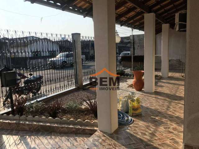 Casa com 3 dormitórios à venda, 256 m² por R$ 800.000,00 - São Vicente - Itajaí/SC