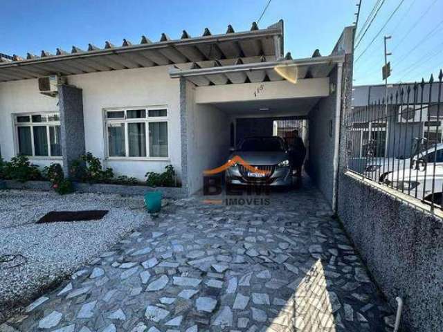 Casa com 2 dormitórios à venda, 106 m² por R$ 799.000,00 - São João - Itajaí/SC