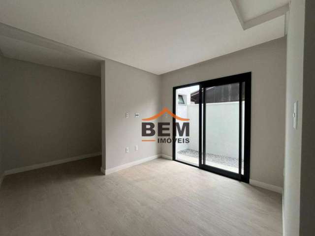 Apartamento com 3 dormitórios à venda, 113 m² por R$ 769.000,00 - São João - Itajaí/SC