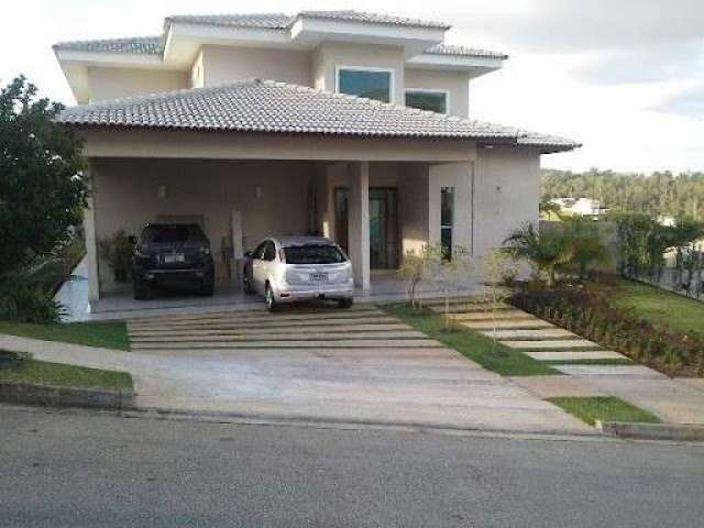 BELÍSSIMA E CONFORTÁVEL CASA À VENDA NO COND. VILLAGIO PARADISO - A/C 406 m², Alto padrão, 04 dormitórios, (02 suítes - 01 máster com hidro e closet)