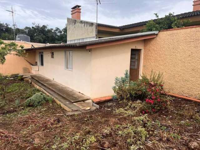 Casa de Esquina com Terreno Urbano e Vista para o Parque!