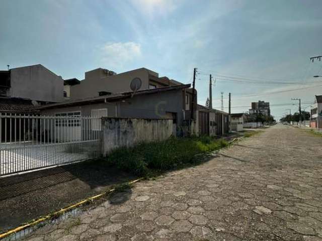 Terreno à venda na Rua Marcílio Dias, Centro, Balneário Piçarras por R$ 470.000