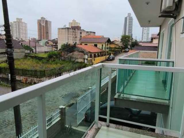 Casa com 3 quartos à venda na Rua 850, Centro, Balneário Piçarras por R$ 1.200.000