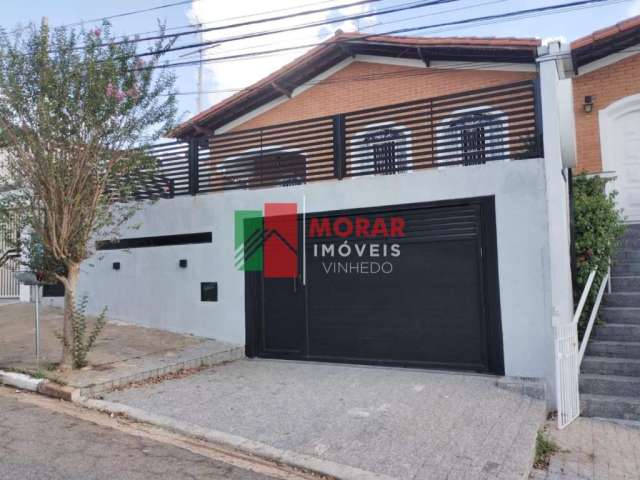 Casa com 3 quartos à venda na Piauí, 78, Centro, Vinhedo, 221 m2 por R$ 1.700.000