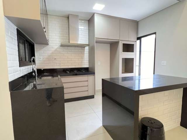 Espetacular casa com 03 suites em condominio mantova em indaiatuba sp