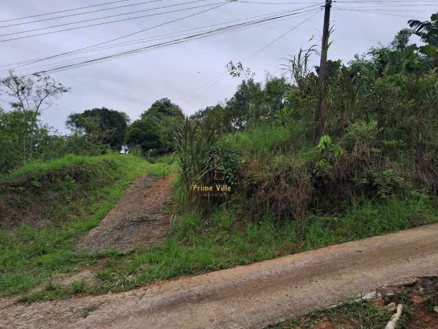 Terreno amplo de 1.282m² no bairro Santa Catarina