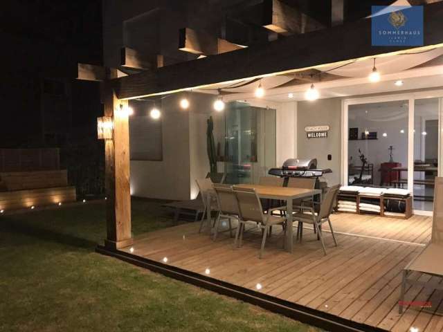 Casa no condomínio Rossi em Atlântida