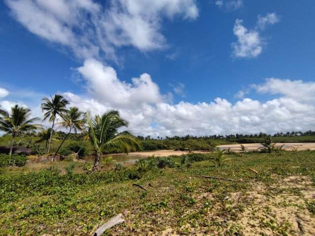 Excelente oportunidade na Praia do Guaú, próximo a Porto Seguro.