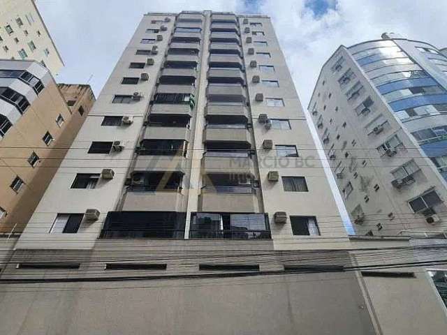 Apartamento à venda com 3 Quartos, 1 Vaga de garagem - Centro em Balneário Camboriú/SC