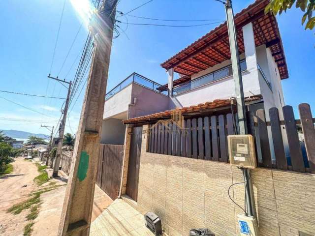 Casa com 3 dormitórios à venda, 240 m² por R$ 350.000,00 - Praia Baleia - São Pedro da Aldeia/RJ