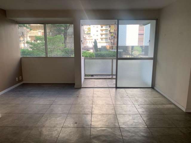 Apartamento á venda na Santa Cecilia