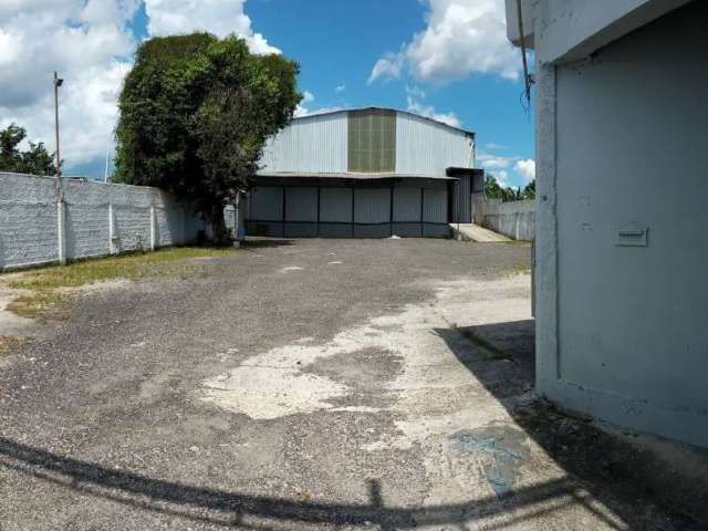 Barracão / Galpão / Depósito com 2 salas para alugar na Avenida Arcampo, Chácaras Arcampo, Duque de Caxias por R$ 12.500