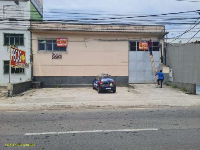 Barracão / Galpão / Depósito para alugar na Rodovia Presidente Dutra, Jardim América, Rio de Janeiro por R$ 7.500