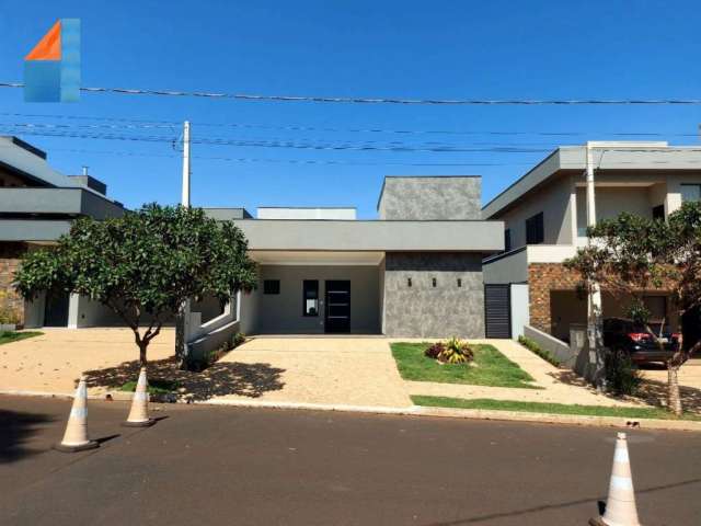 Encantadora Casa 3 Suítes, piscina, Villa Romana II, frente a praça