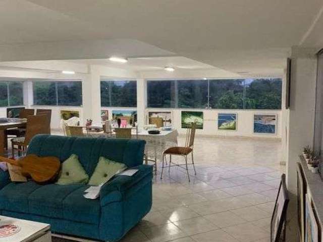 Casa de condomínio para venda com 600 metros quadrados com 5 quartos em Glória - Macaé - RJ