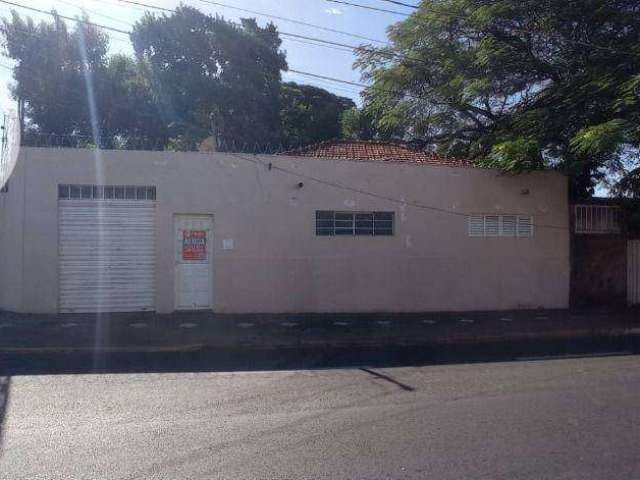 Casa com 2 dormitórios para alugar, 120 m² por R$ 1.076,48/mês - Centro - Barretos/SP