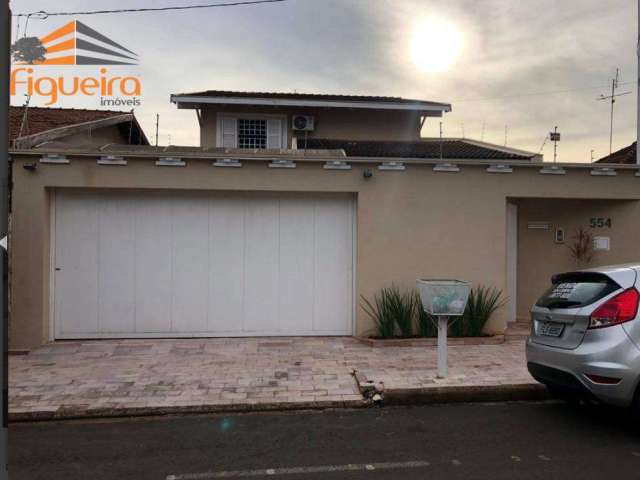 Casa com 5 dormitórios à venda, 344 m² por R$ 1.100.000,00 - Baroni - Barretos/SP