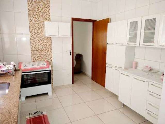 Casa com 2 dormitórios à venda, 170 m² por R$ 350.000,00 - Nobre Ville - Barretos/SP