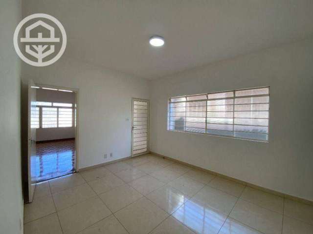 Casa com 4 dormitórios para alugar, 316 m² por R$ 2.881,00/mês - Primavera - Barretos/SP