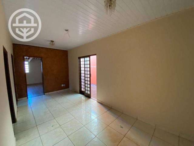 Casa com 3 dormitórios à venda, 140 m² por R$ 350.000,00 - Baroni - Barretos/SP