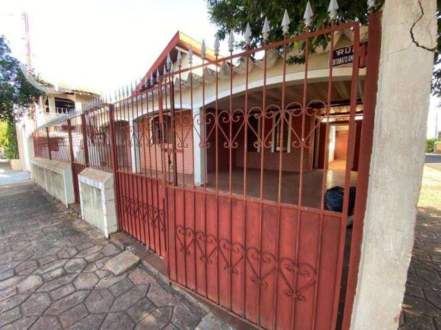 Casa com 2 dormitórios no Bairro Pedro Cavalini