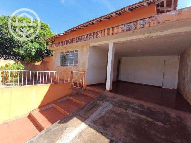 Casa com 3 dormitórios à venda, 147 m² por R$ 350.000,00 - Centro - Barretos/SP