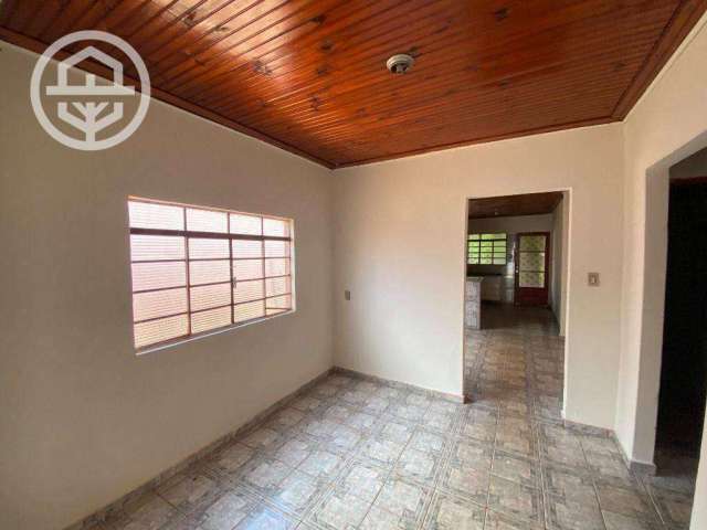 Casa com 3 dormitórios para alugar, 80 m² por R$ 1.369,68/mês - América - Barretos/SP