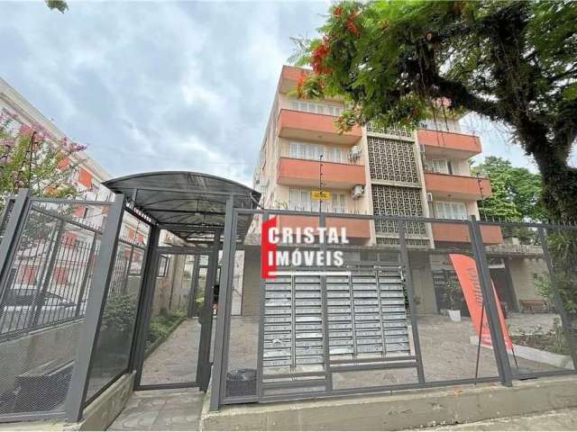 Amplo apartamento 1 dormitório térreo próximo Getúlio Vargas  para venda,  Menino Deus, Porto Alegre - RAC979