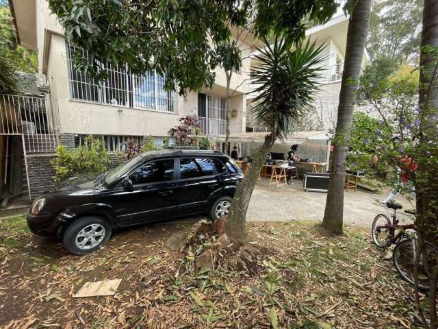 Sobrado à venda, 490 m² por R$ 2.700.000,00 - Pacaembu - São Paulo/SP