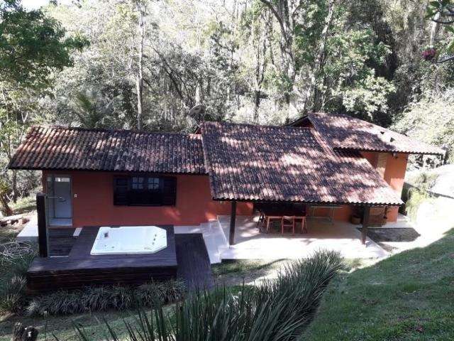 Casa com 4 quartos à venda no Maria Paula, Niterói  por R$ 820.000